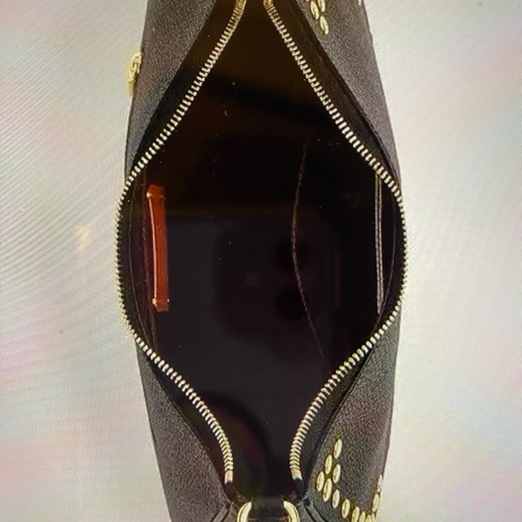 New Coach Black Teri Gold Studded Shoulder Bag $360 - Picture 5 of 7